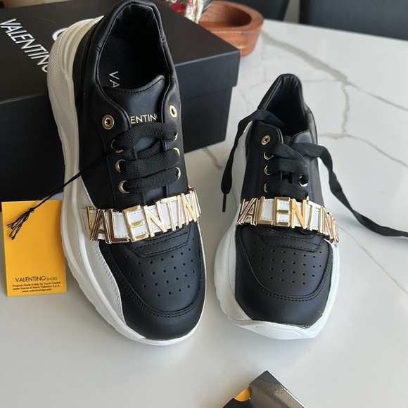 VALENTINO BV
MARIO VALENTINO
Sneaker - Picture 6 of 16